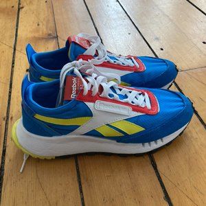 Reebok Classic Legacy unisex sneakers (size 37.5EU = 7 women's)